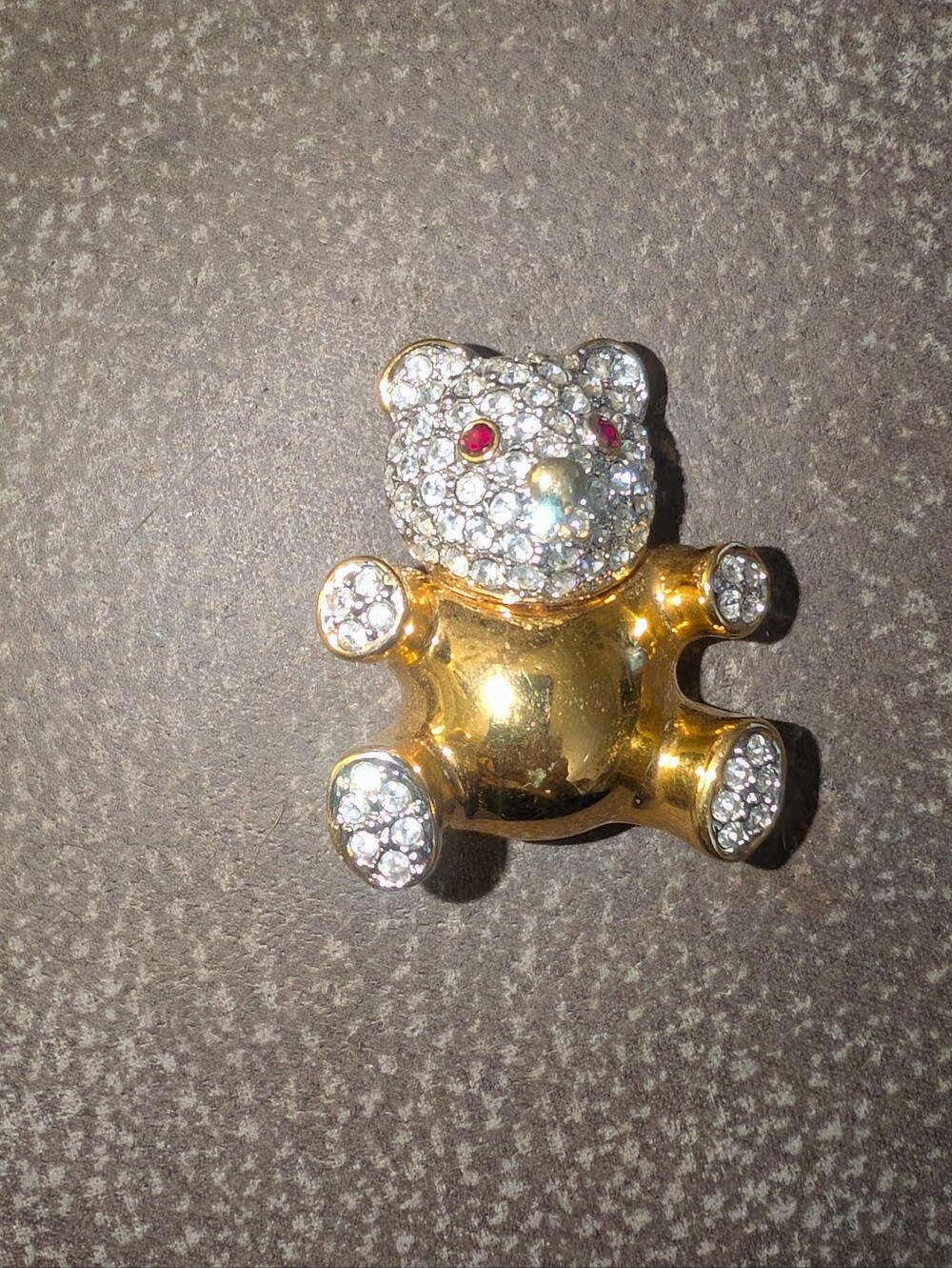 Vintage Teddy Bear Brooch Gold Tone Rhinestones